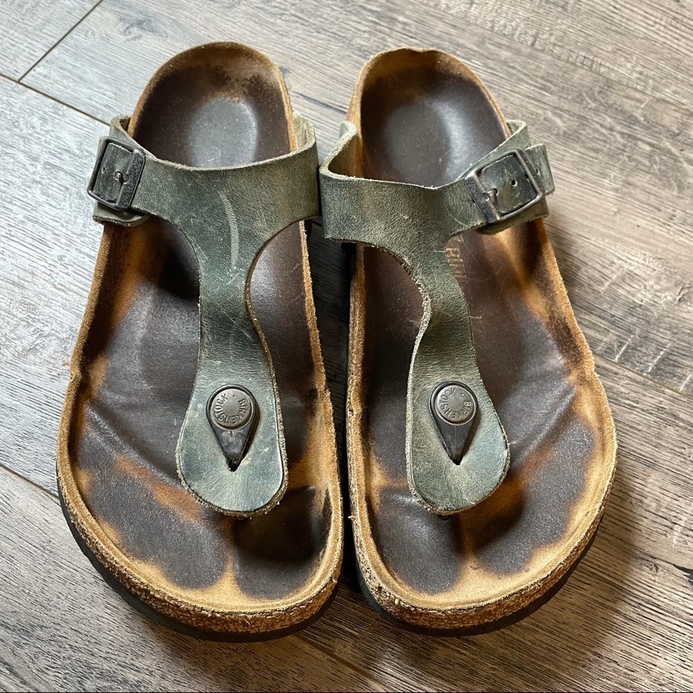 Green Gizeh Birkenstock sandals